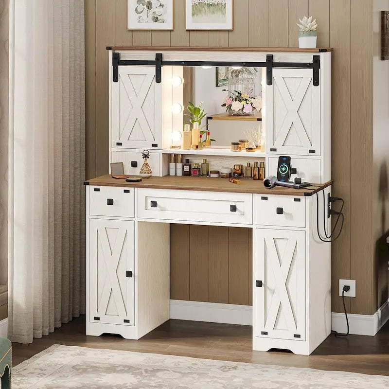 Coiffeuse avec grands miroirs Hollywood et ampoules
