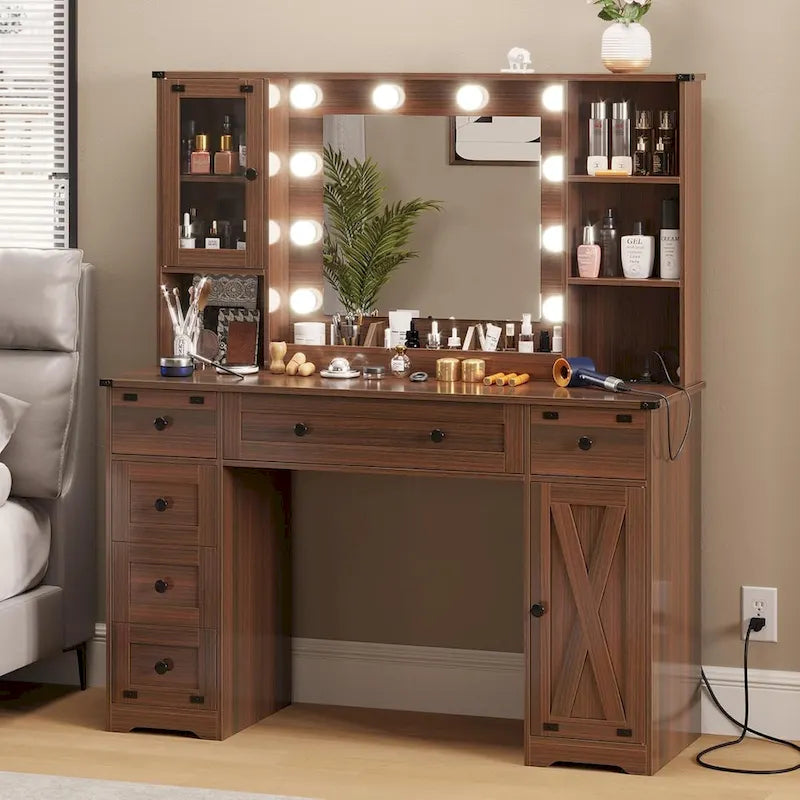 Coiffeuse avec grands miroirs Hollywood et ampoules