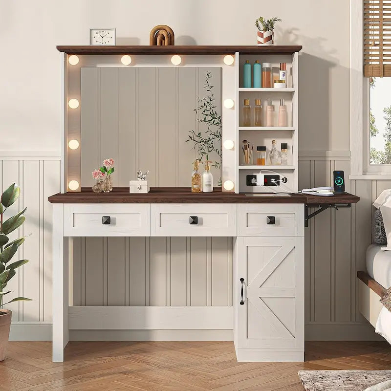 Coiffeuse avec grands miroirs Hollywood et ampoules
