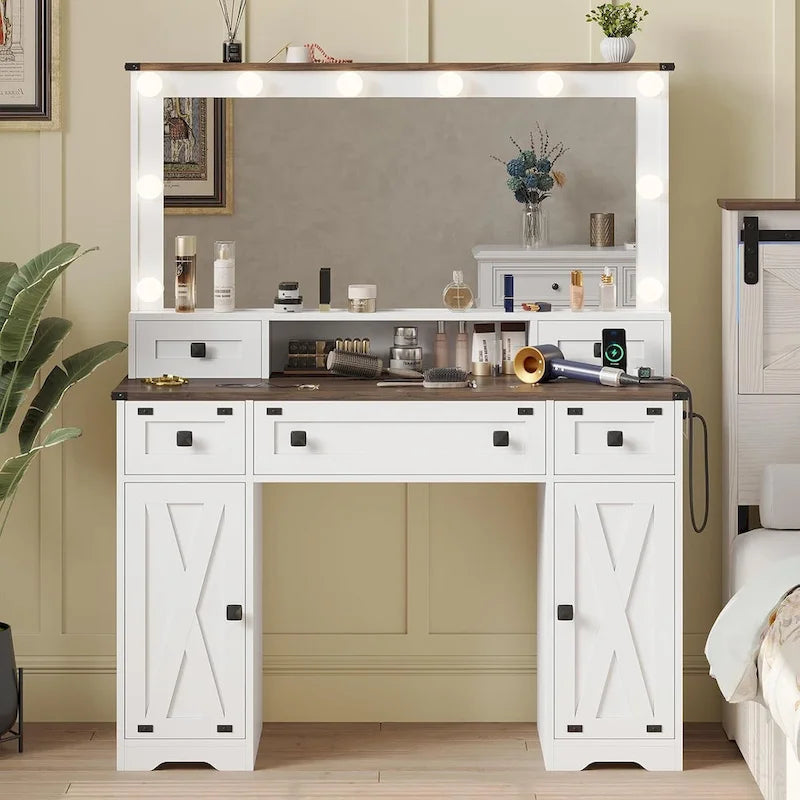 Coiffeuse avec grands miroirs Hollywood et ampoules