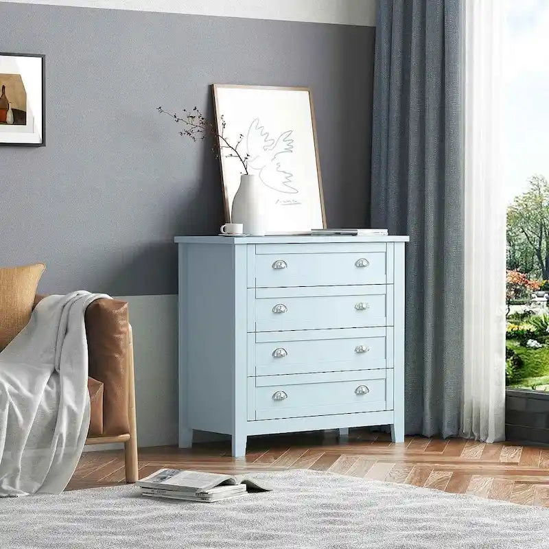 Cómoda moderna con estructura de madera maciza y tiradores retro en forma de concha