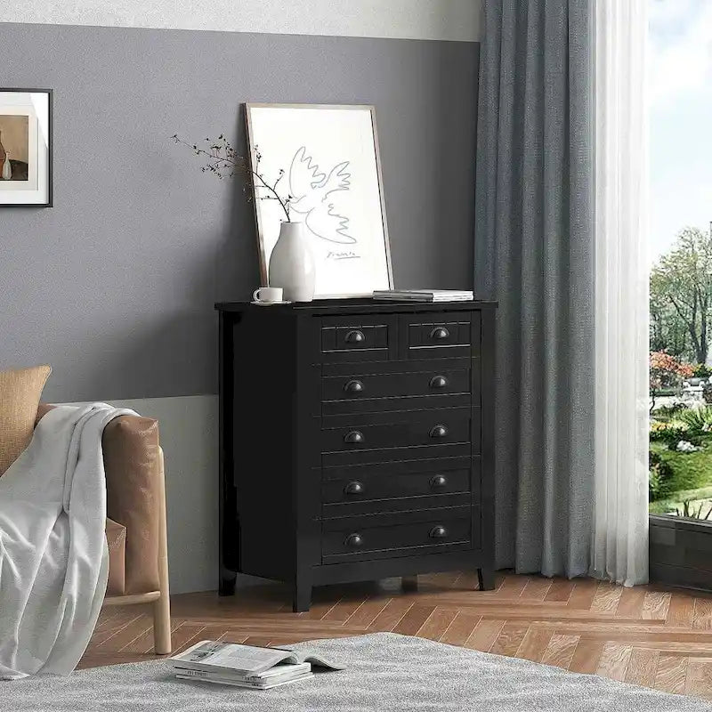 Cómoda moderna con estructura de madera maciza y tiradores retro en forma de concha