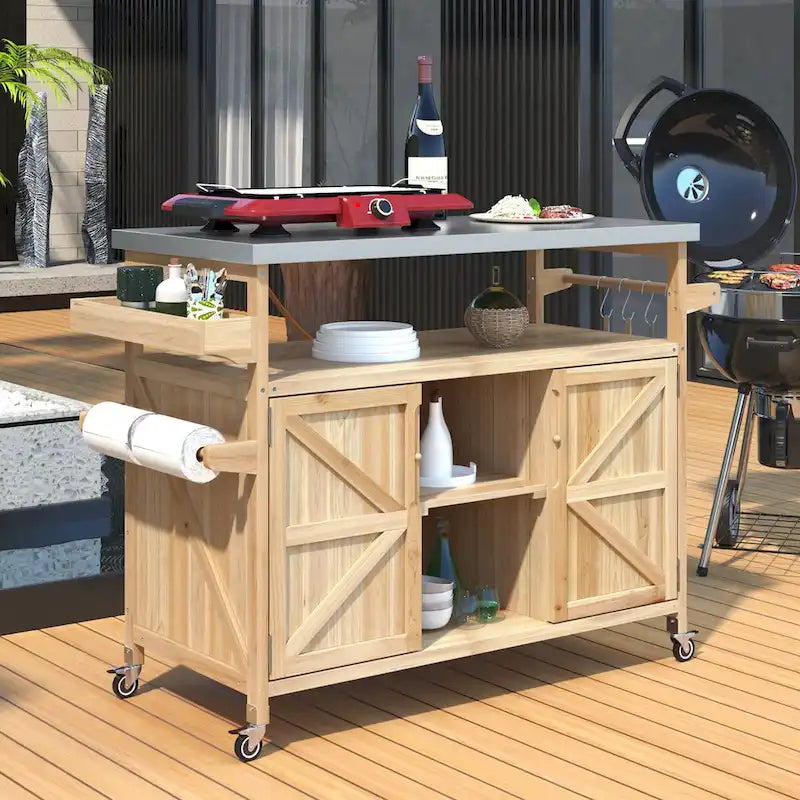 Îlot de cuisine d’extérieur avec chariot à roulettes et plateau en acier inoxydable