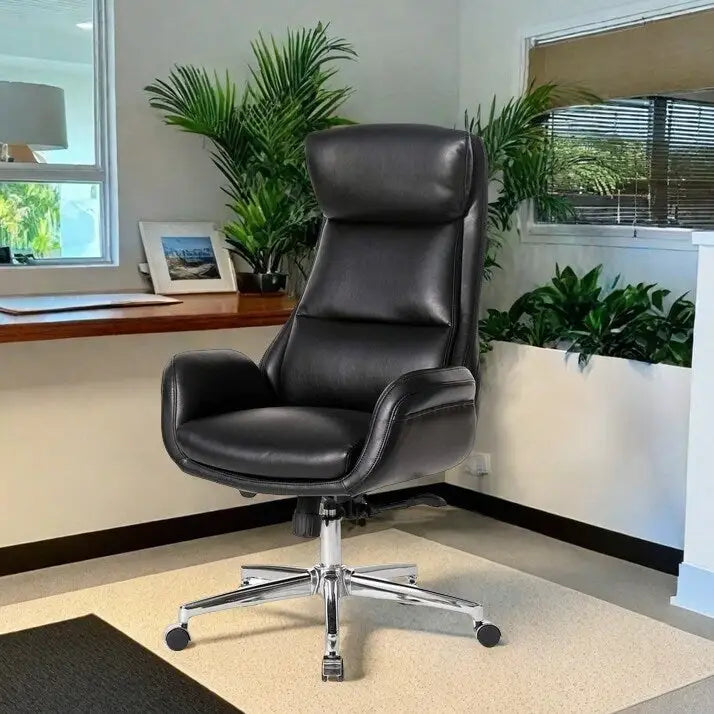 Moderner ergonomischer Chefsessel aus Kunstleder mit hoher Rückenlehne, verstellbar und drehbar